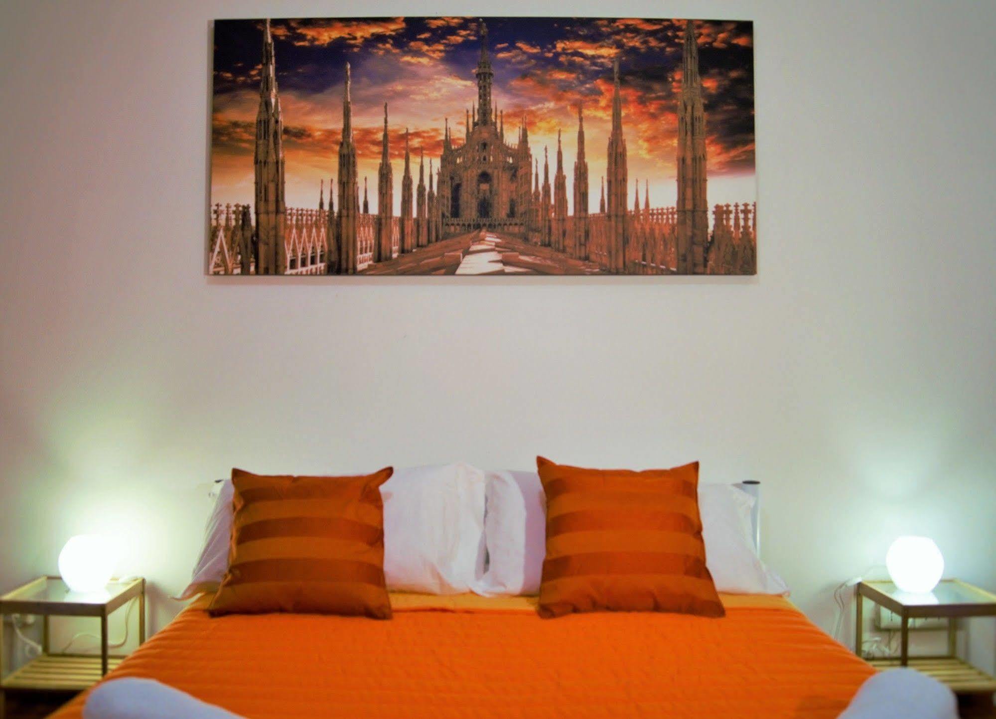 Foresteria Lombarda By Max * Mailand