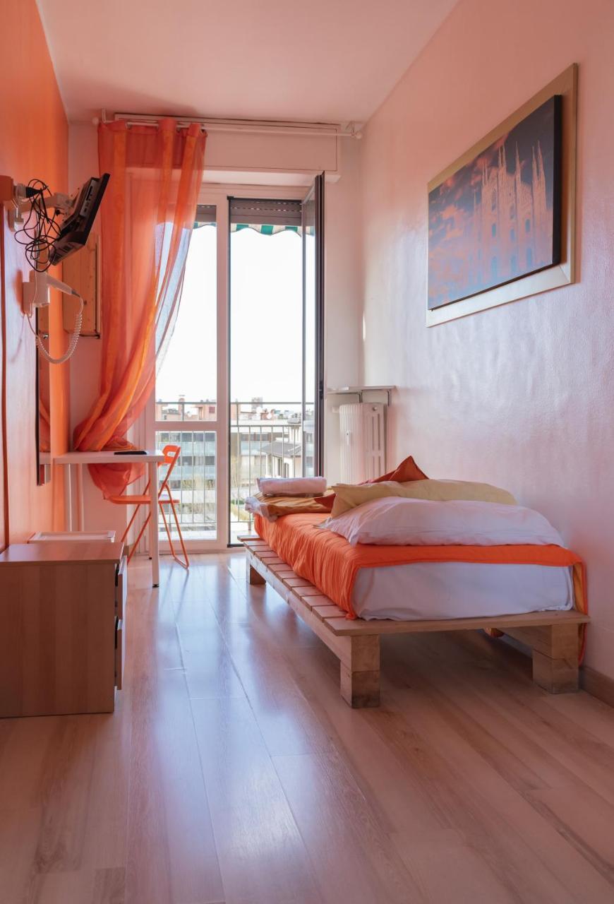 Foresteria Lombarda By Max * Mailand